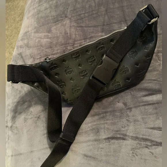 MCM Leather Embossed Belt bag - Picture 2 of 5